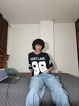 Rxven_'s Webcam Show