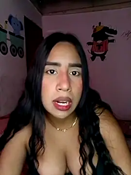 alice_xoxo_'s Webcam Show