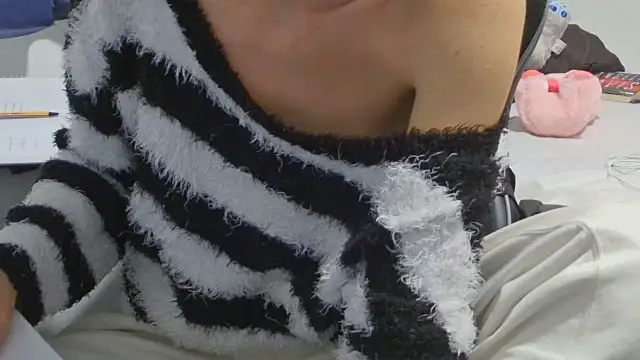 anneee8's Webcam Show