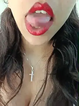 HazelCharm's Live XXX Chat