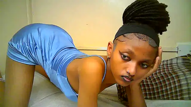Qute_nimple's Webcam Show