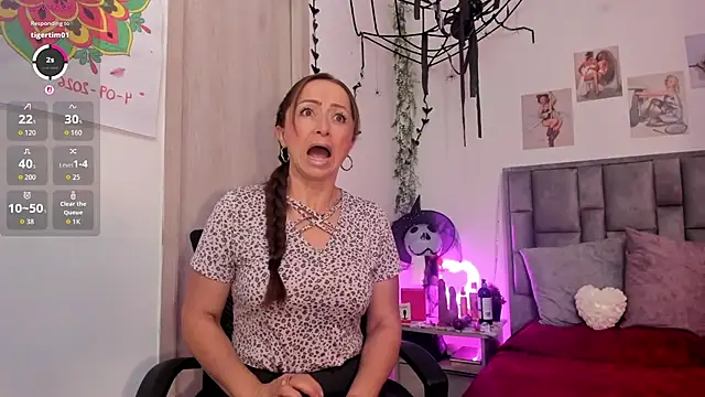Giovanela_rose's Webcam Show