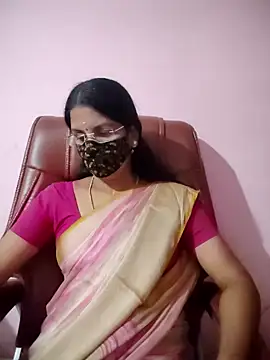 tamil_peenqueen's Live XXX Chat