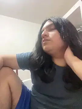 petitelatino's Webcam Show