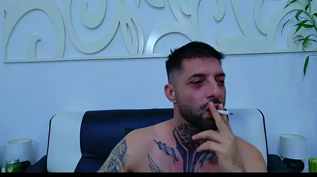 TommyDum's Webcam Show