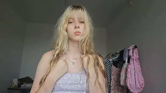 CowledScript's Webcam Show