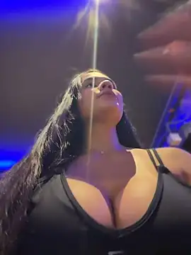 BellaLeclair_'s Webcam Show