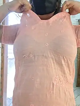 Bristy---'s Webcam Show