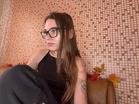 venommumiya's Live XXX Chat