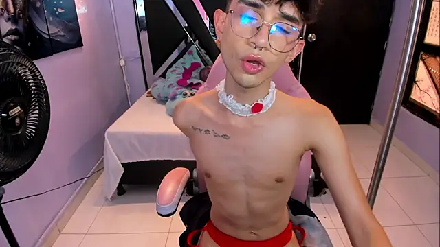 LiamHeatx's Webcam Show