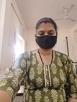 SexyBhumii's Webcam Show