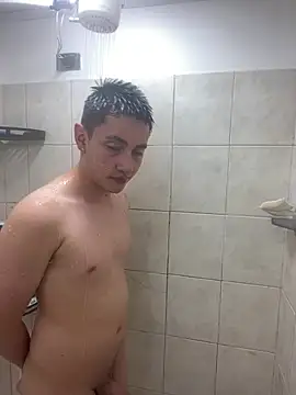 andreslavado's Webcam Show