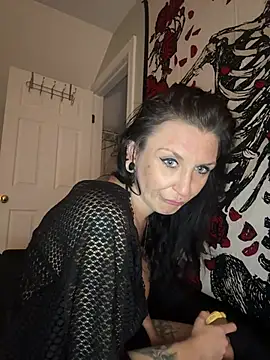 Plasticdollx's Webcam Show