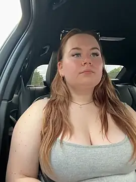 ItsLittleLola's Webcam Show