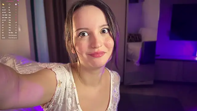 milly_pops' Webcam Show