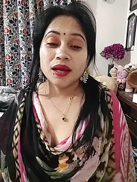 Odhora-20's Webcam Show