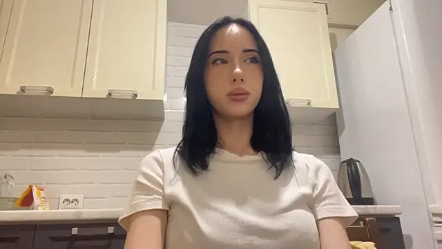 IsabellaQiueen's Webcam Show