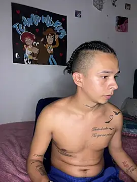 couple_blinki's Webcam Show
