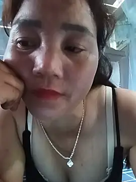 Quee_Quee's Live XXX Chat