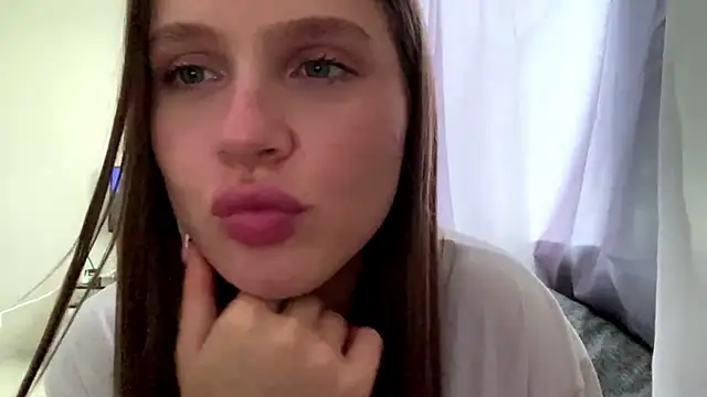 NikiFlaselini's Webcam Show