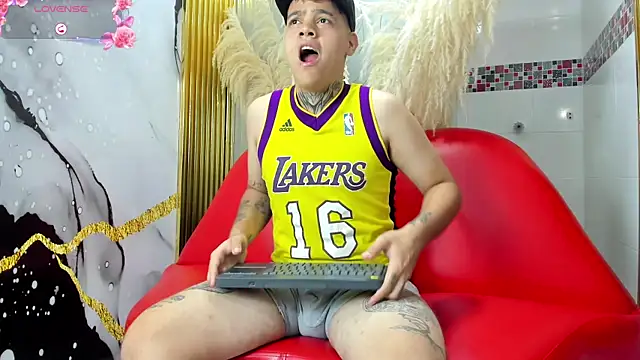 samael_betancurt7's Webcam Show