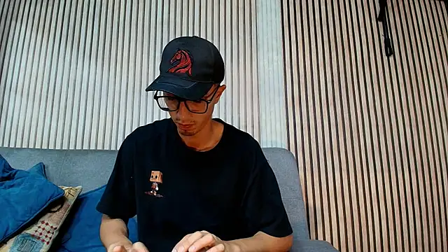 Keny_Romero's Webcam Show