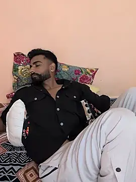 bisexual_yhh's Webcam Show