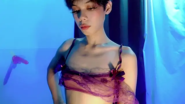 hottie_spicy69's Webcam Show