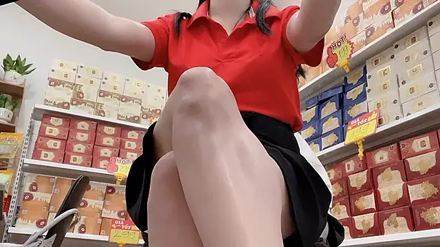Yurina_Saito 现场性爱视讯表演