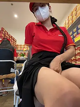 Sneaky_Cumshoot's Webcam Show