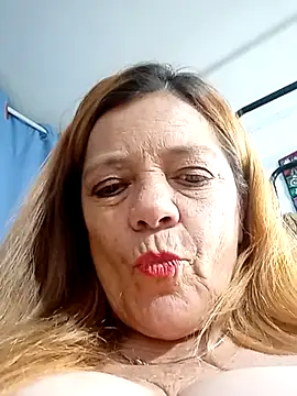 Karlatatiana's Live XXX Chat