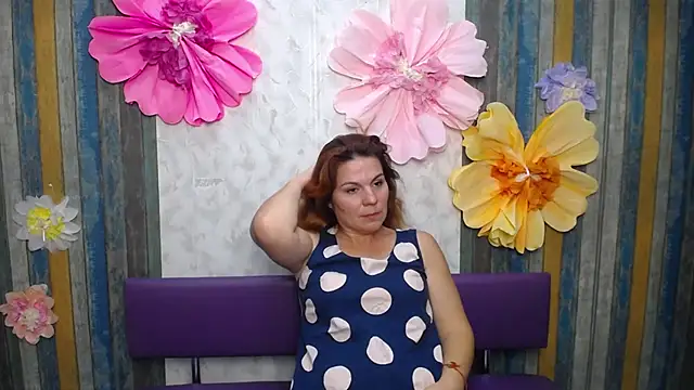 ZheniaNikrasova's Live XXX Chat