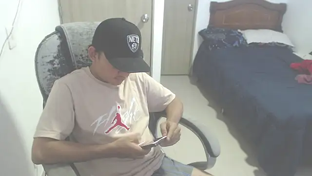 ThiagoHoyos' Webcam Show