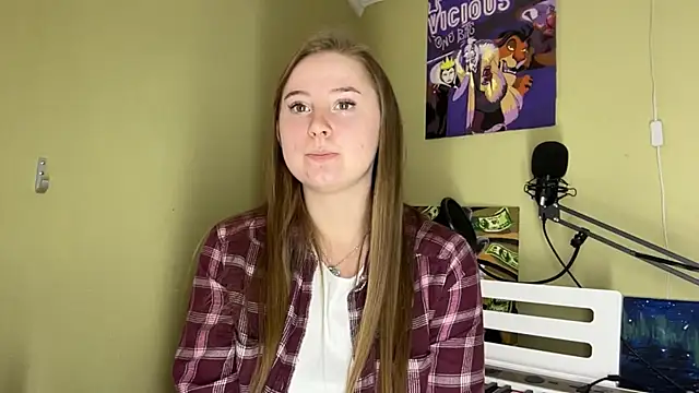 NovellaLabrode's Webcam Show