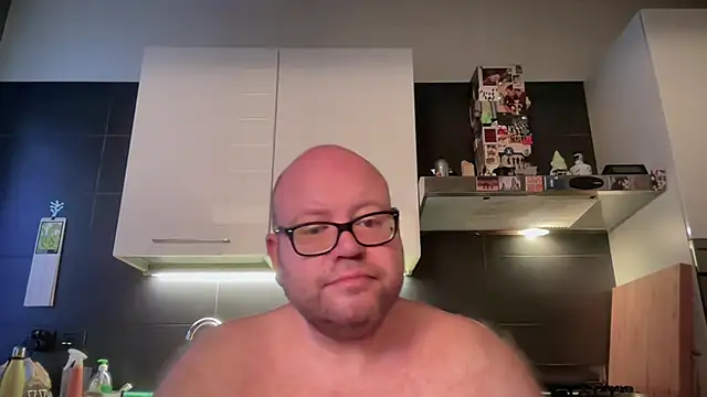 theitalianbear 现场性爱视讯表演