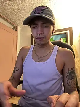 darkodarkoo's Webcam Show