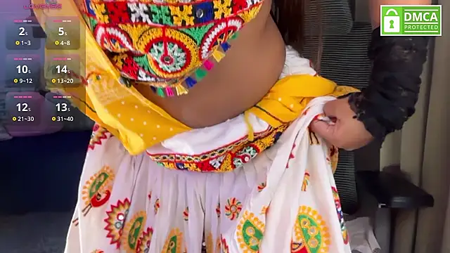 blissful-zovi's Webcam Show