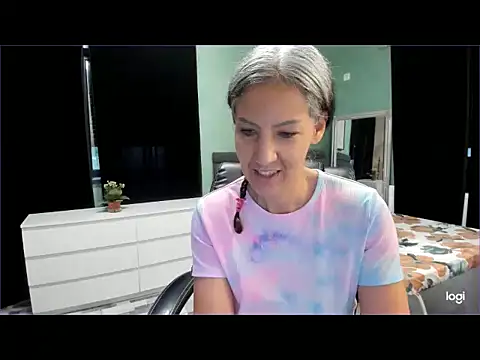 LexxxyDiamond's Live XXX Chat