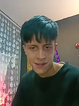 MikeHunteer's Webcam Show