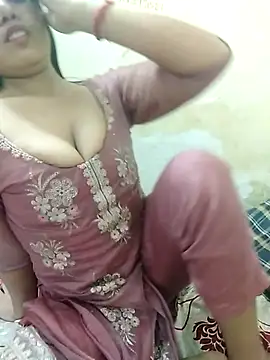 Your_Kavya8's Webcam Show