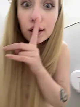 LollyPollly's Webcam Show
