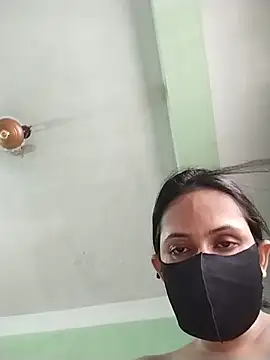 nil-pore-06-L's Webcam Show