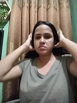 nil-pore-06-L's Webcam Show