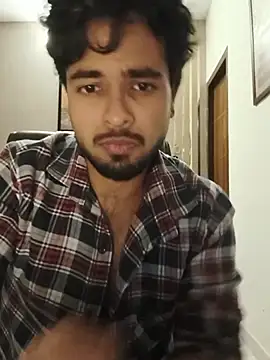 up_hunk_here's Webcam Show