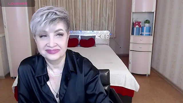 sexy_milffa's Webcam Show