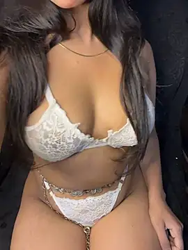 Yourss_Senorita_'s Webcam Show