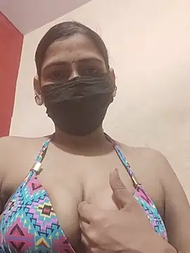 hot_taara's Webcam Show