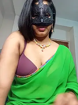 Soft_Pussy__Hard_Penisess' Webcam Show