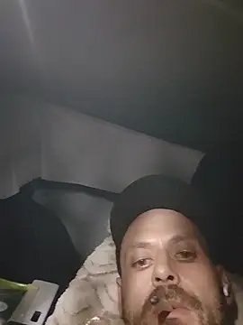 debajodelunder's Webcam Show