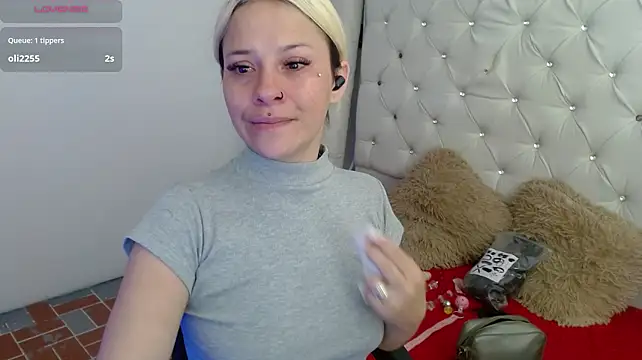 aradia_20's Webcam Show